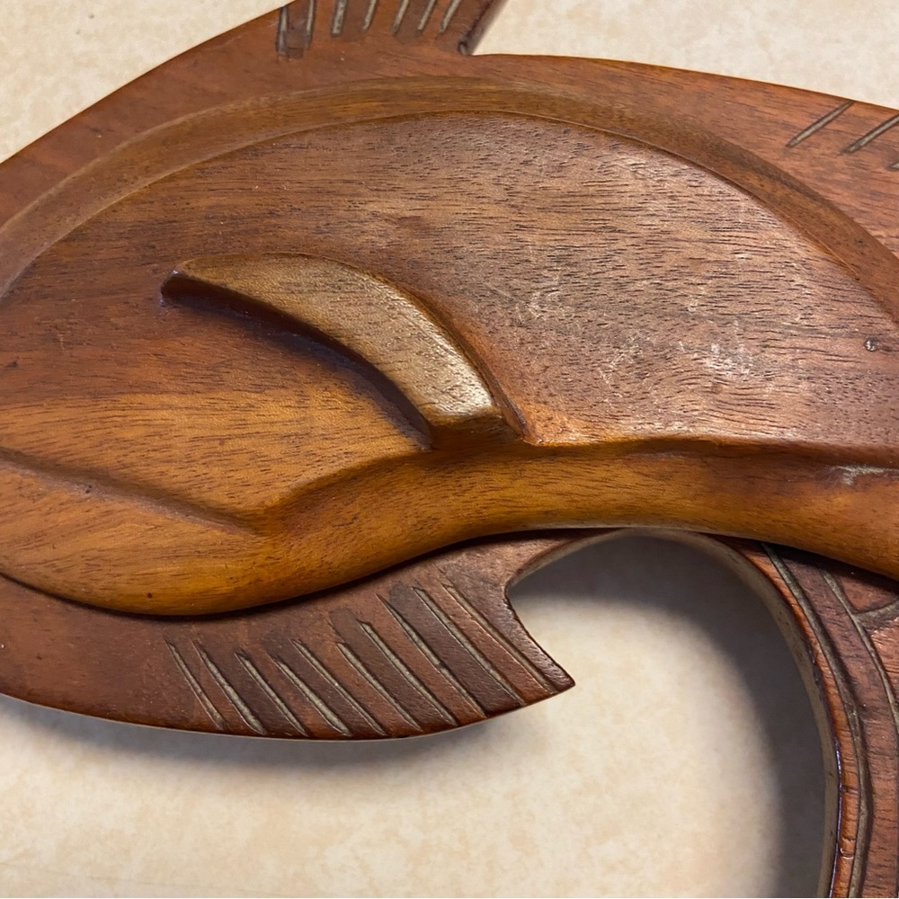 Vintage Hand Carved Wood Fish Lidded Trinket Jewelry Box Candy Dish Fisherman - Picture 4 of 11